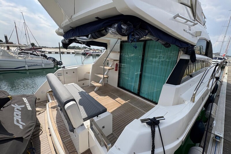 Image courtesy of JD Yachts Fairline Squadron 42