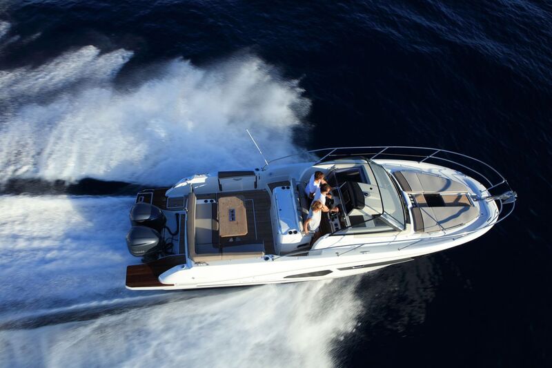  Jeanneau Cap Camarat 10.5 WA - Series 2