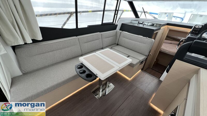  Jeanneau NC 37