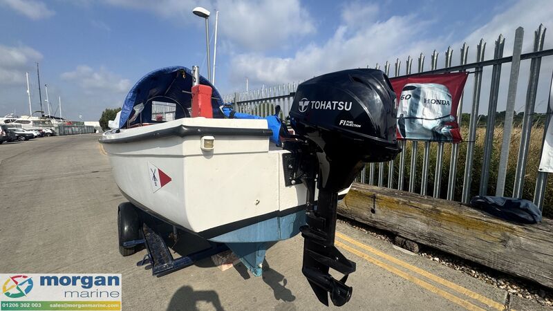  Oyster  16 Launch 