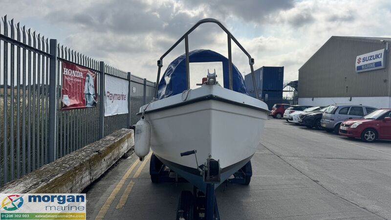  Oyster  16 Launch 