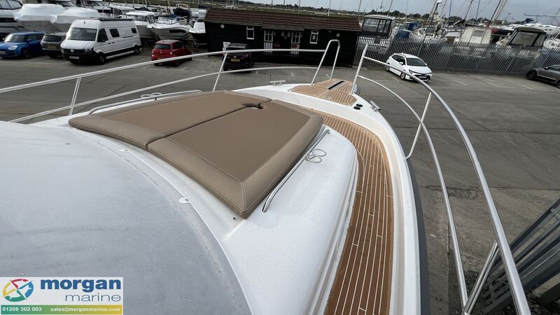  Nimbus 365 Coupe