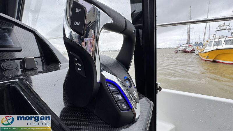  Jeanneau Merry Fisher 895 Offshore
