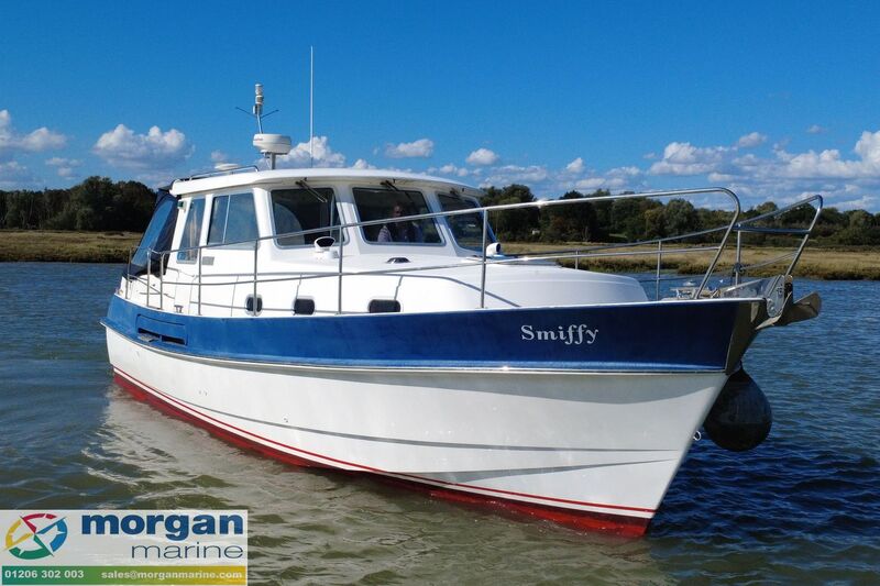  Hardy  32 Commander