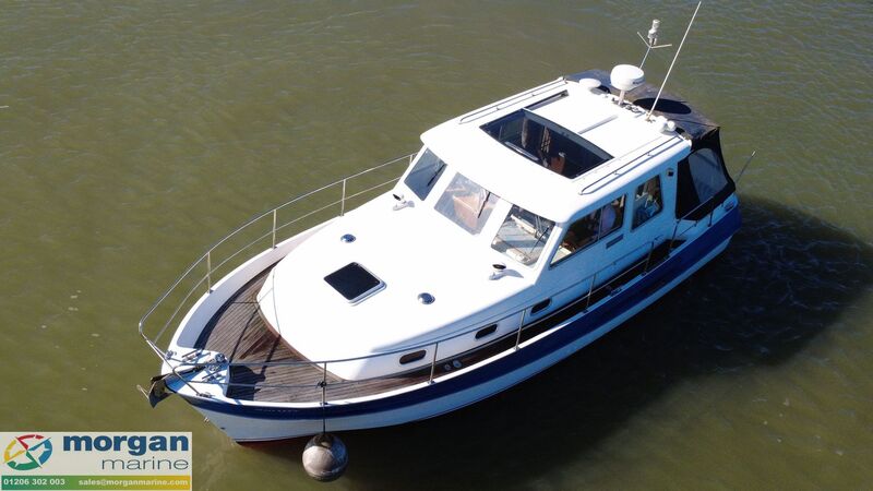  Hardy  32 Commander
