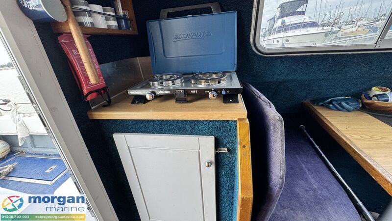  Procharter  28
