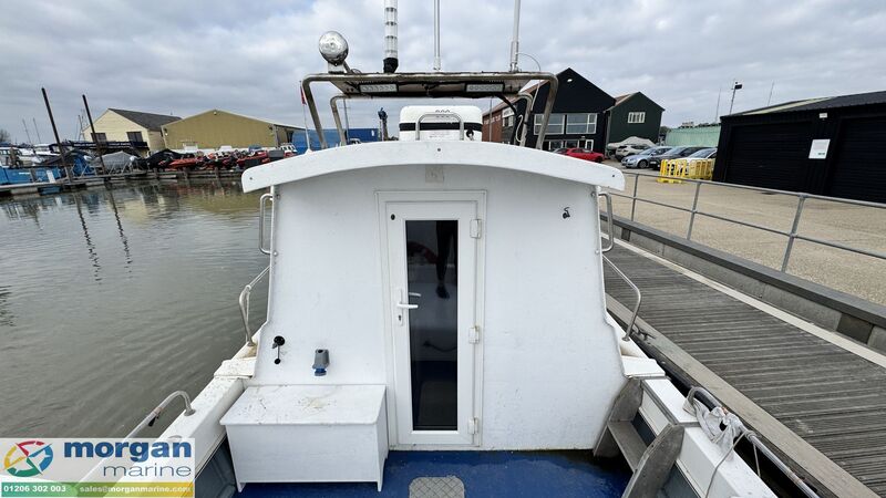  Procharter  28