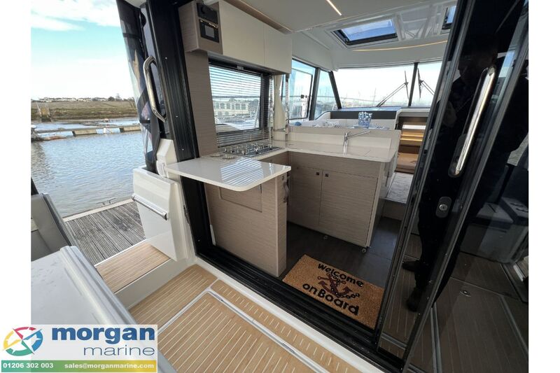  Jeanneau Merry Fisher 1295 Coupe