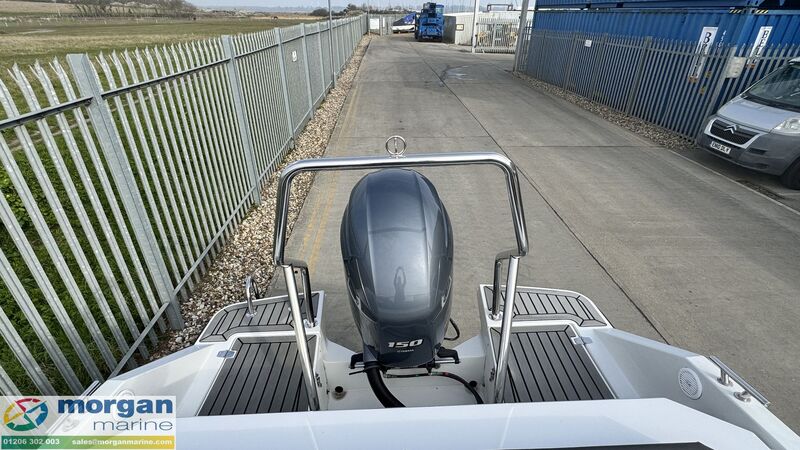  Finnmaster  T6 Day Cruiser