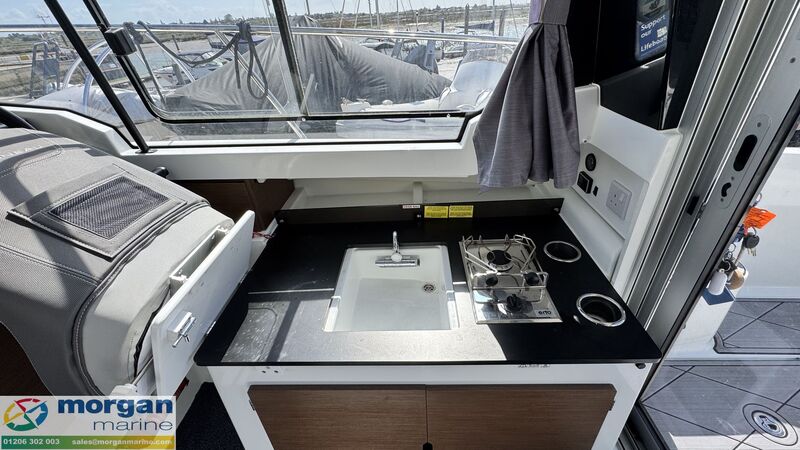  Jeanneau  Merry Fisher 795 Series 2