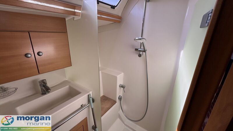  Hanse  400