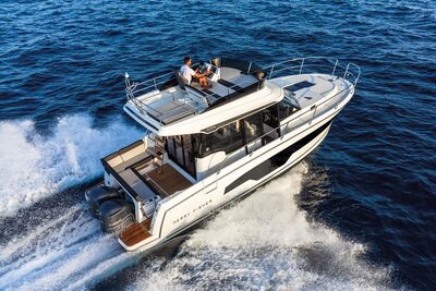 Jeanneau Merry Fisher 1095 Flybridge