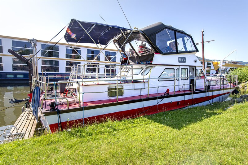 15m Stahlmotoryacht BERDA 22 Werft Haßmersheim 15m Stahlmotoryacht