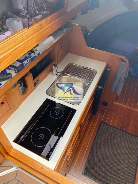 Marex 290  11 Marex Marex 290 Sun Cruiser