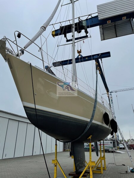 Grand Soleil 45  74 Cantiere del Pardo Grand Soleil 45