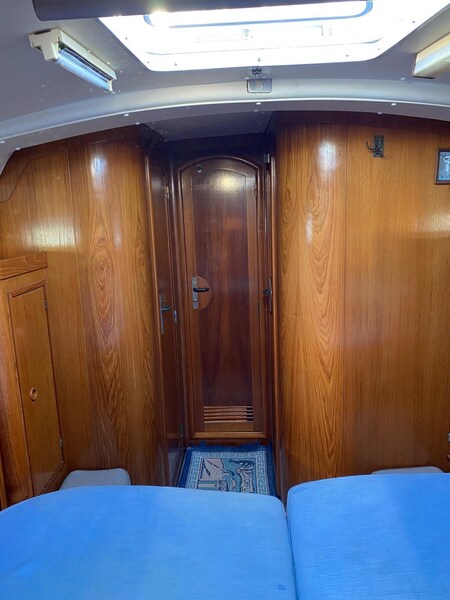 10 Jeanneau SUN MAGIC 44