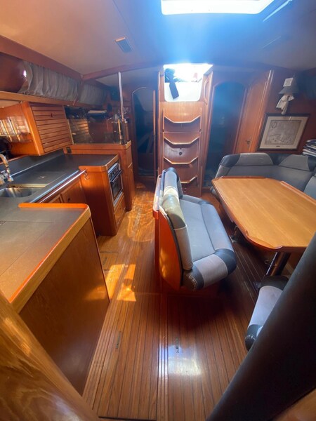 17 Jeanneau SUN MAGIC 44