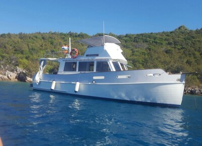 American Marine GRAND BANKS 32