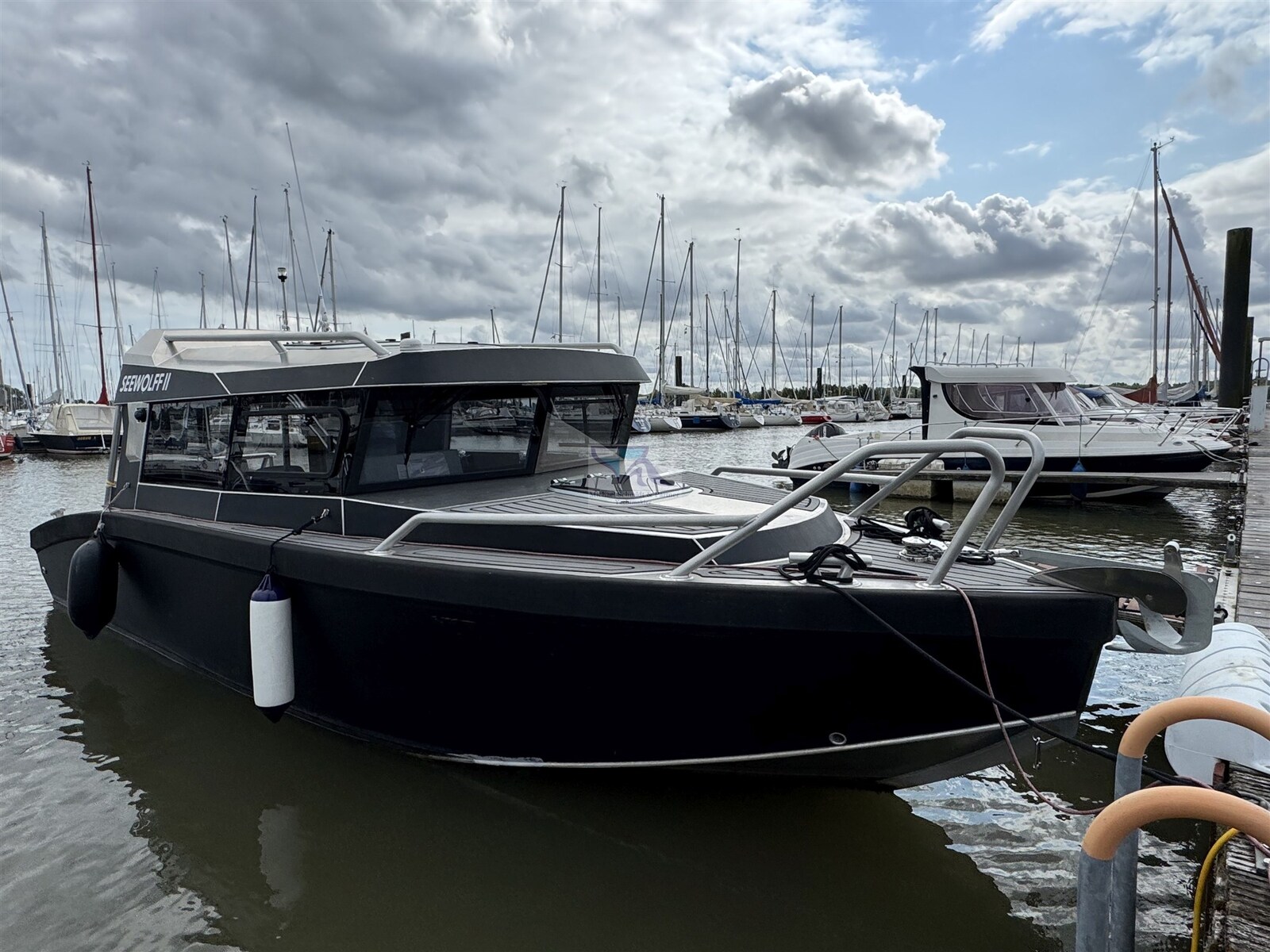 V-Boats Voyager 700 Cabin vendesi