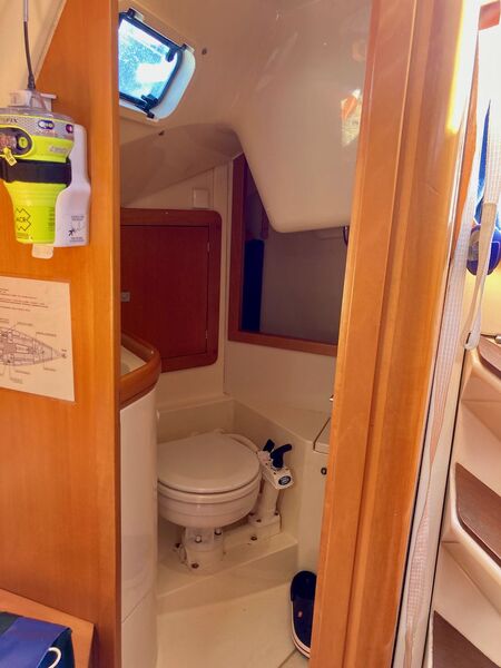  Elan Yachts 31 version sport