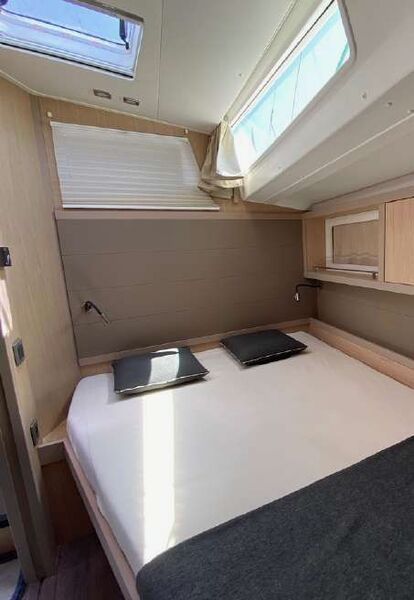  Beneteau SENSE 55