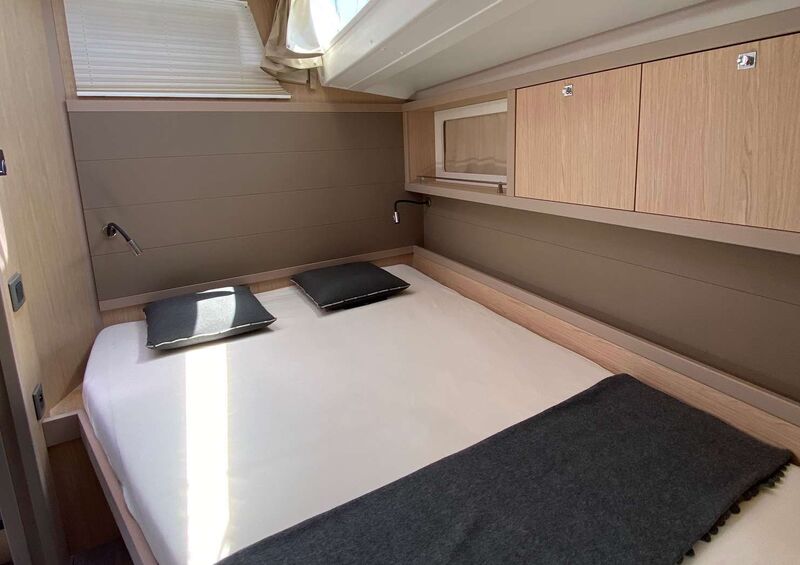  Beneteau SENSE 55
