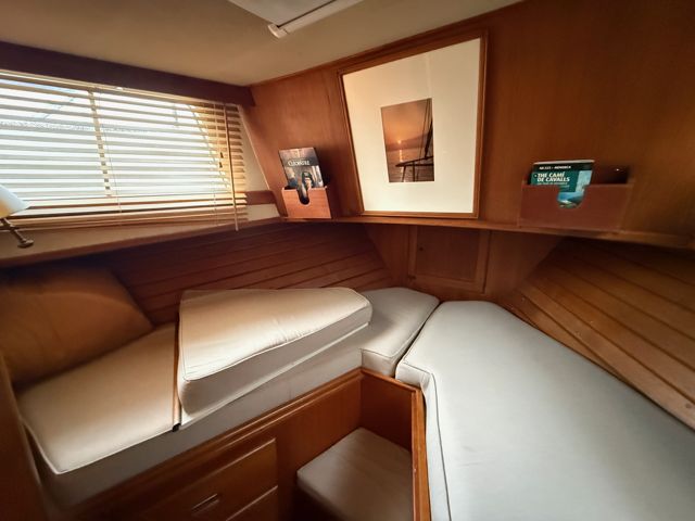  KONG AND HALVERSEN HK ISLAND GYPSY 44