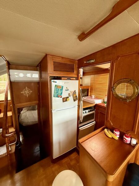  KONG AND HALVERSEN HK ISLAND GYPSY 44