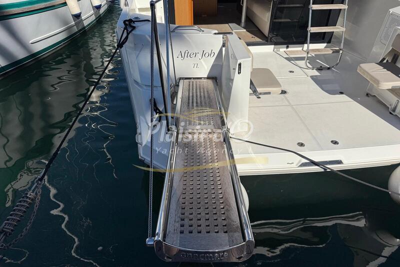 Beneteau Swift Trawler 35 Beneteau Swift Trawler 35