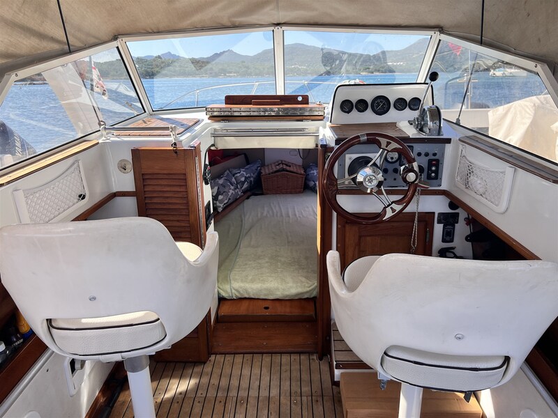 Boston Whaler 22 REVENGE Boston Whaler 22 REVENGE