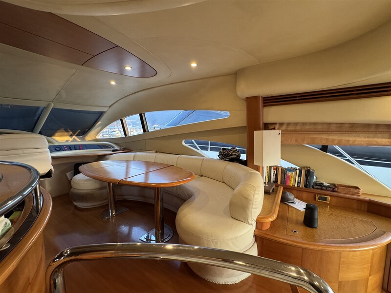 IMG_2726 Azimut 62E
