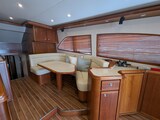 Bertram 630 dinette Bertram Yacht 630 Convertible