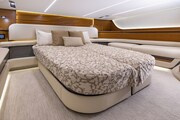 Tiara 56LS guest cabin Tiara Yachts 56LS