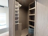 {I} Wardrobe Azimut 53 Flybridge