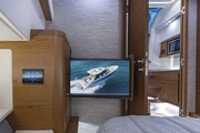 {I} Owner's cabin detail Tiara Yachts 46LS