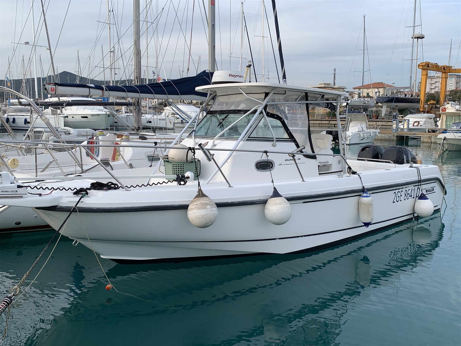 Boston Whaler OUTRAGE 28 vendesi