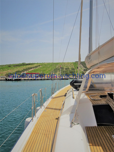 DSC02078s Dufour 560 Grand Large