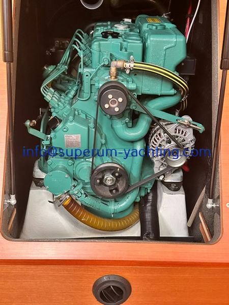 3bad4cda-2e17-4ef8-8c3d-5afaee6c70cc Dufour 410 GL 
