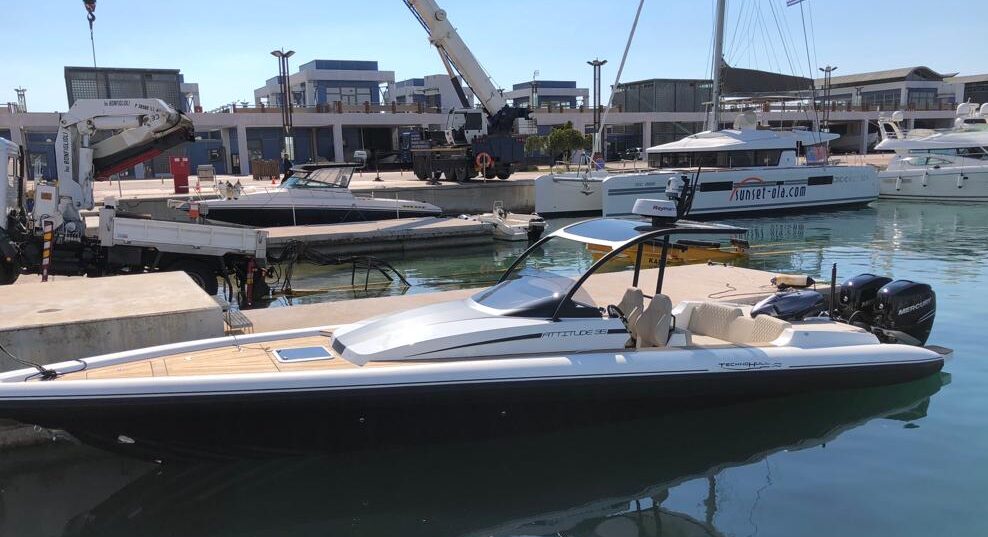 Technohull Attitude 35 vendesi
