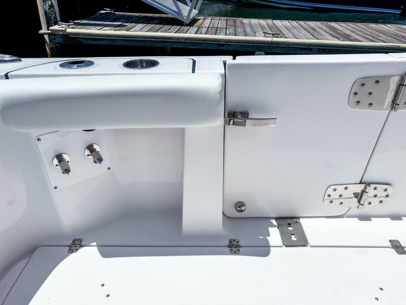  Edgewater 370CC