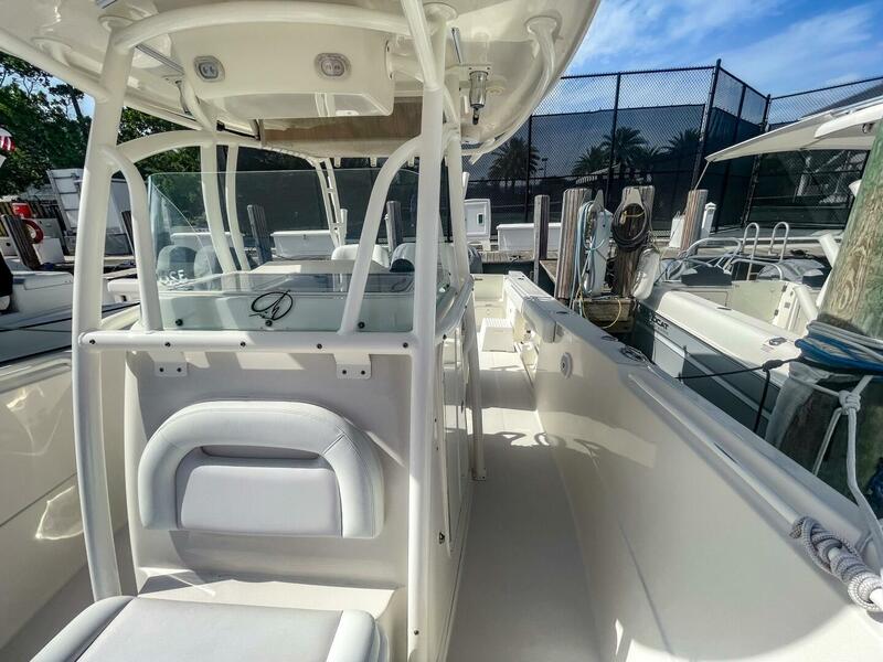  Sailfish 320 CC