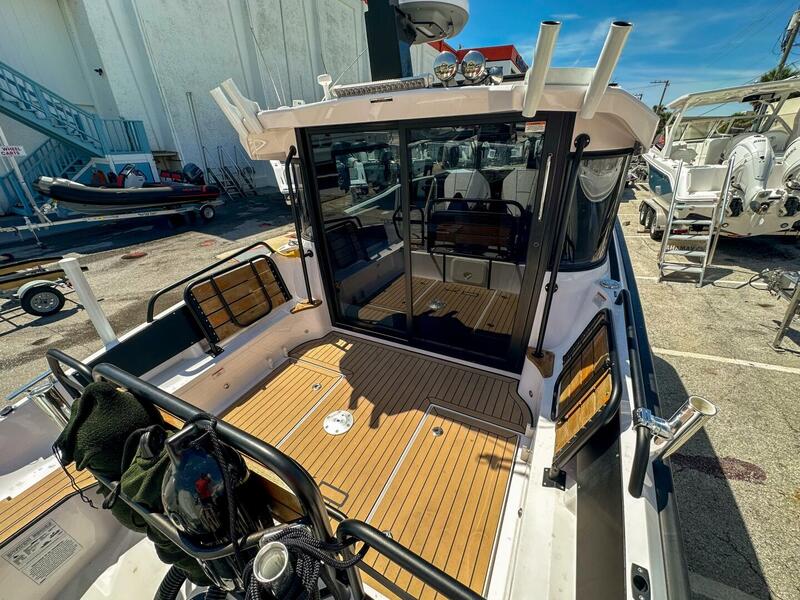  XO Boats EXPLR 10S Plus