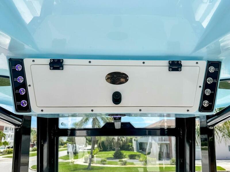  Tidewater 256 Adventurer
