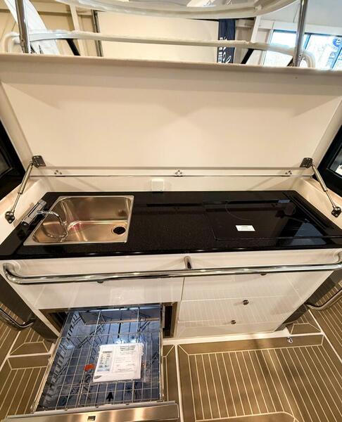  Nimbus T11