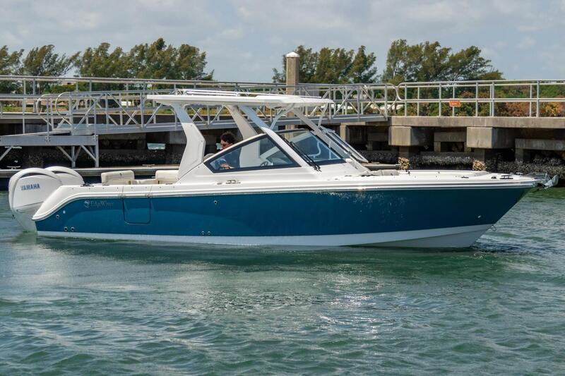  Edgewater 262CX