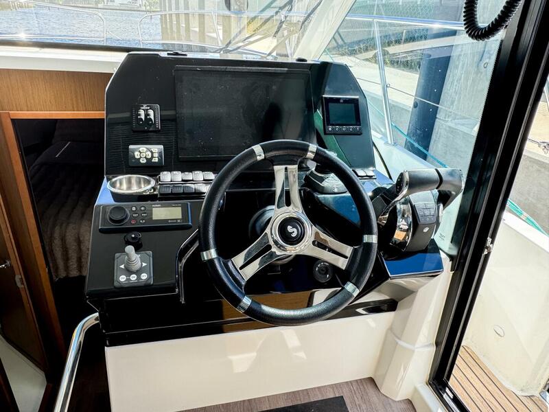  Beneteau Antares 11