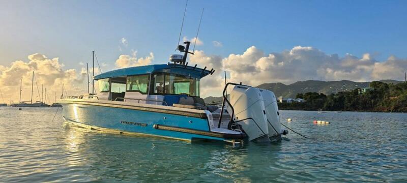  Axopar 37 Cross Cabin