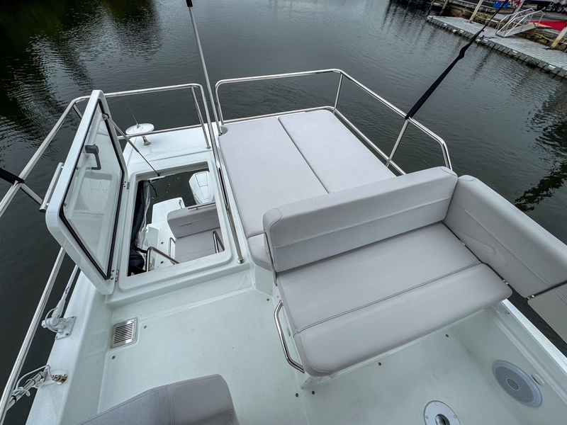  Beneteau Antares 11