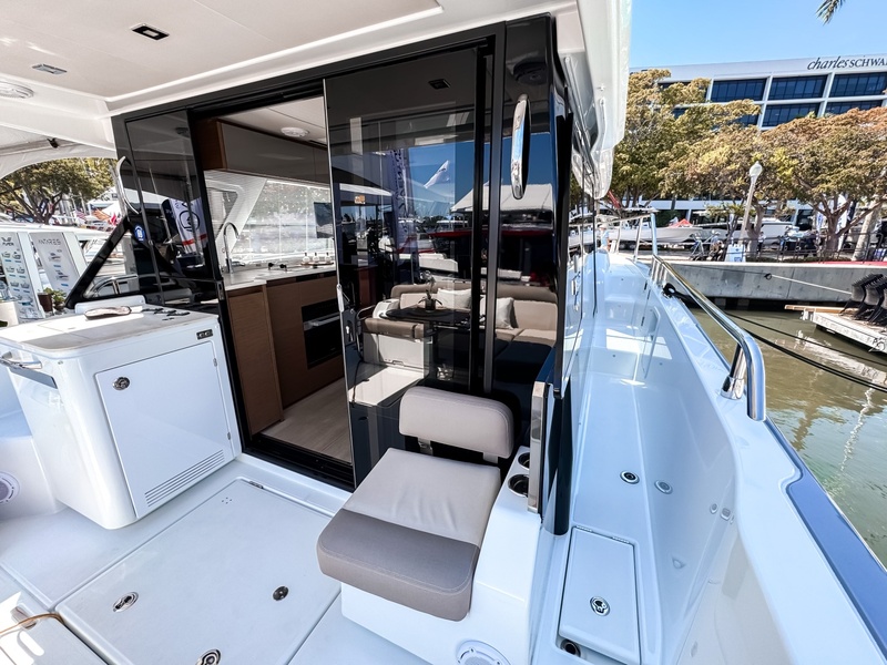  Wellcraft 44 Explorer