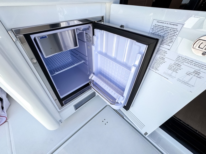  Wellcraft 44 Explorer